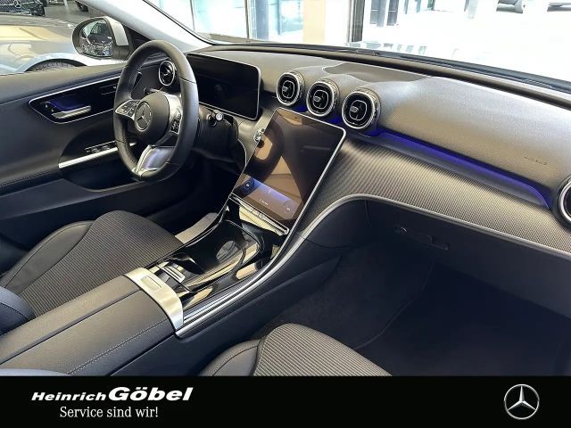 Mercedes-Benz C 200 AVANTGARDE Sedan