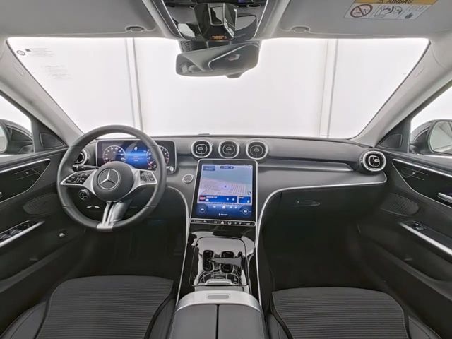 Mercedes-Benz C 200 AVANTGARDE Sedan