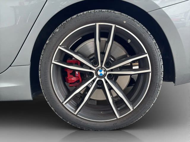 BMW 330 M-Sport Sedan xDrive