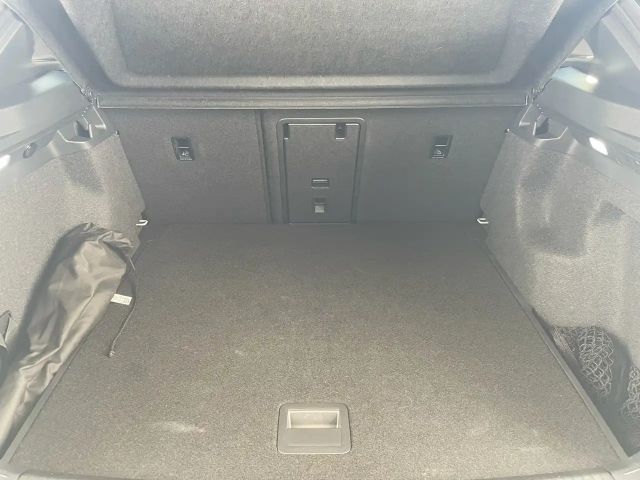 Volkswagen ID.4 Business Performance Pro