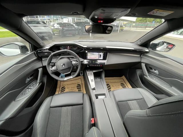 Peugeot 408 GT-Line Hybrid