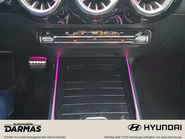 Mercedes-Benz GLA 200 AMG Line