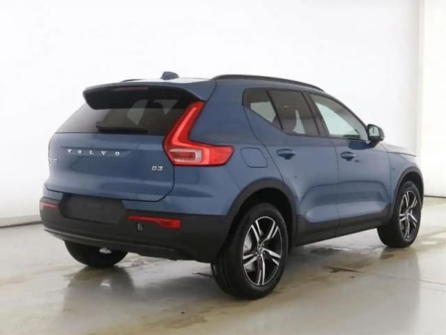 Volvo XC40 Dark Plus