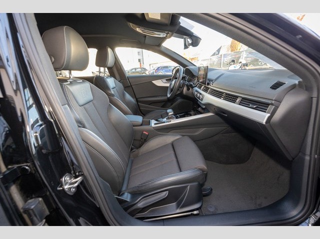 Audi A4 35 TFSI Avant S-Tronic