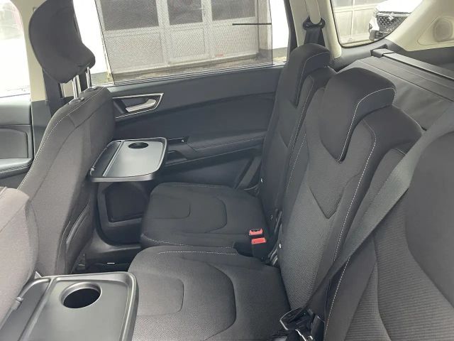 Ford S-Max Titanium