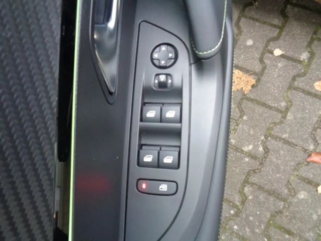 Peugeot E-2008 GT-Line