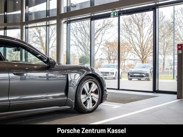 Porsche Taycan Burmester Clubleder HA-Lenkung Nachtsicht
