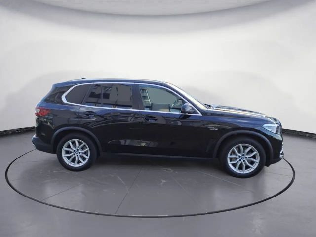 BMW X5 xDrive45e