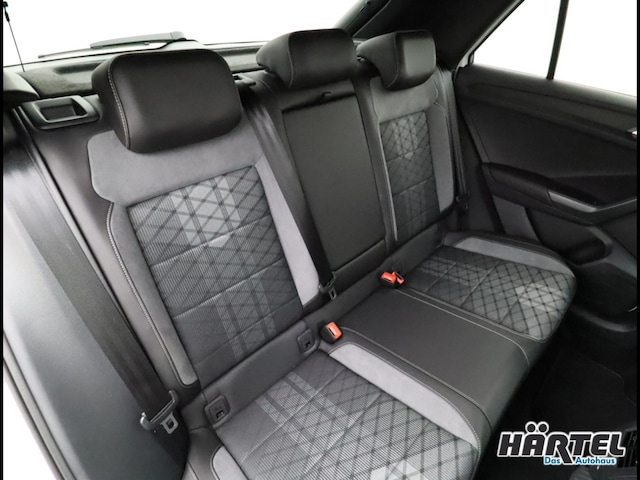 Volkswagen T-Roc 1.5 TSI DSG R-Line