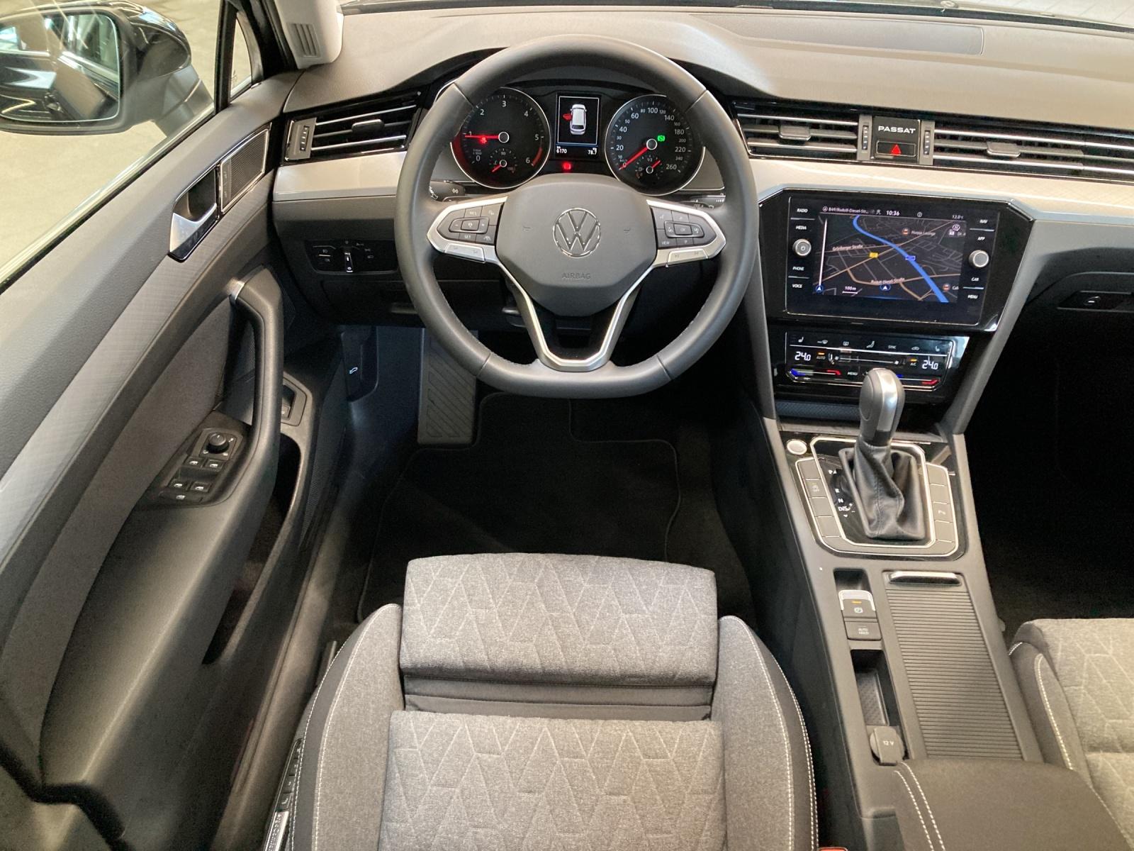 Volkswagen Passat Business DSG IQ.Drive Variant