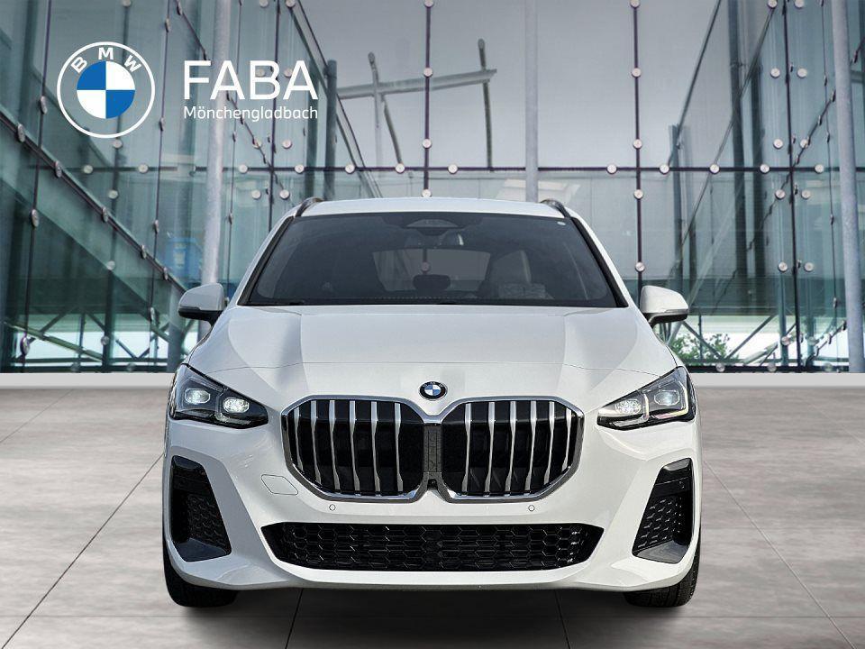 BMW 220 220i Active Tourer