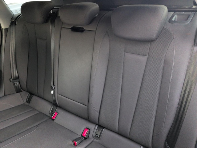 Audi A4 40 TDI Avant S-Tronic