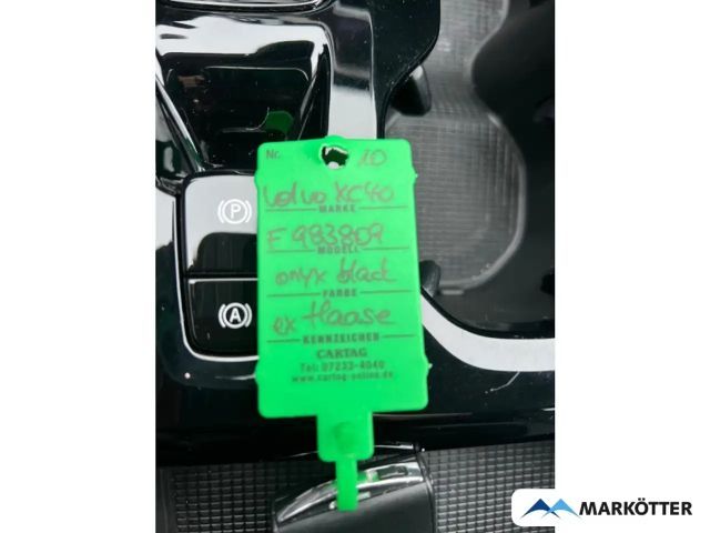 Volvo XC40 Dark Plus