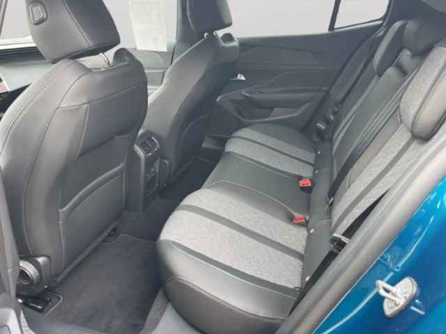 Peugeot 408 Allure Pack