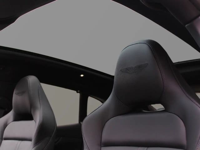 Aston Martin DBX 707 Storm Purple Onyx Black