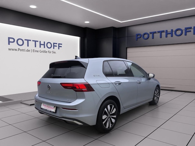 Volkswagen Golf 1.5 eTSI DSG