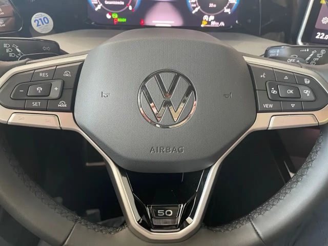 Volkswagen Golf DSG Style