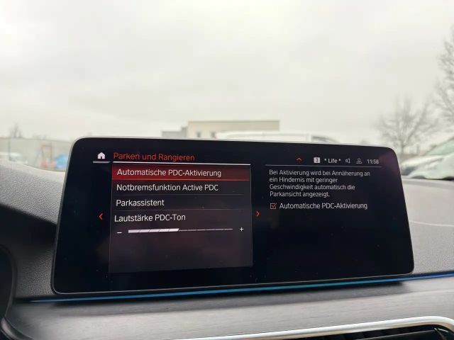 BMW 545 545e M-Sport Sedan xDrive