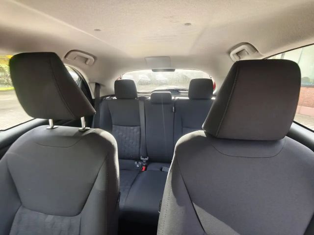 Mazda 2 Hybrid 1.5L VVT-i Center-Line