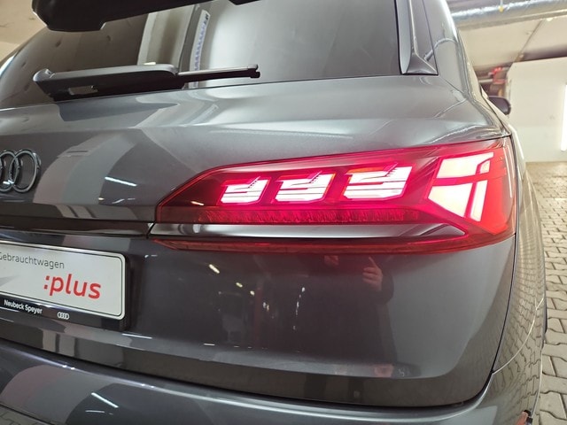 Audi Q7 50 TDI Quattro S-Line