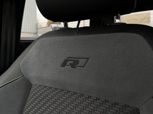 Volkswagen T-Cross 1.5 TSI DSG IQ.Drive R-Line