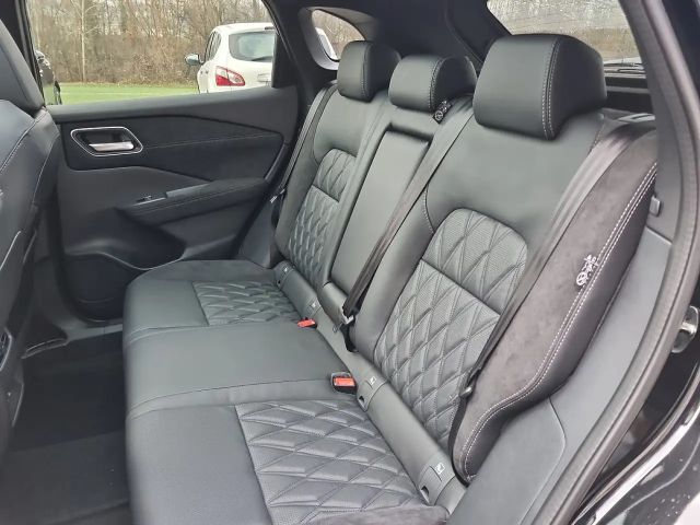 Nissan Qashqai DIG-T Tekna