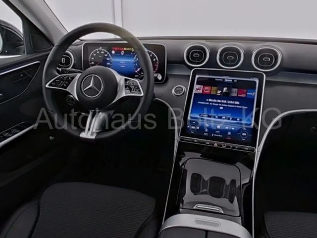 Mercedes-Benz C 180 AVANTGARDE Sedan