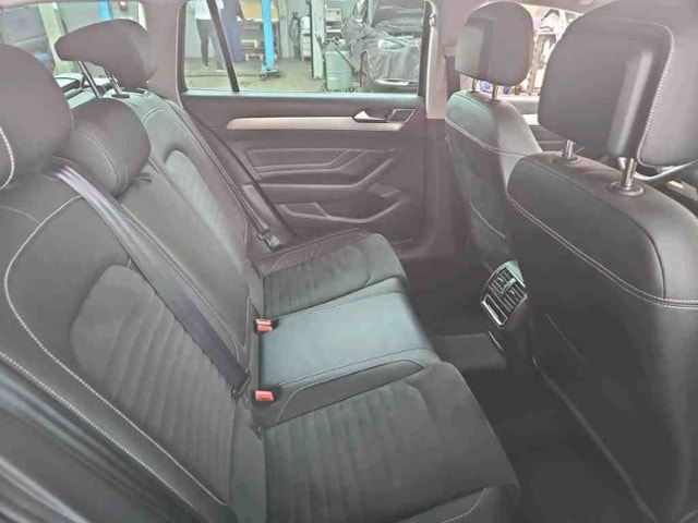 Volkswagen Passat 2.0 TDI DSG IQ.Drive Variant
