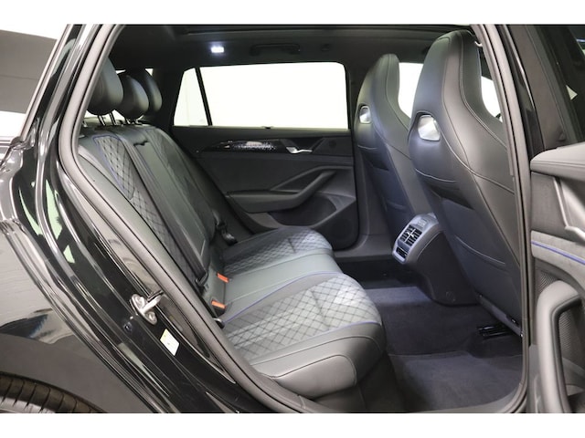 Volkswagen Passat 2.0 TDI R-Line Variant