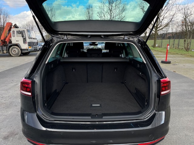 Volkswagen Passat 2.0 TDI Business DSG Variant