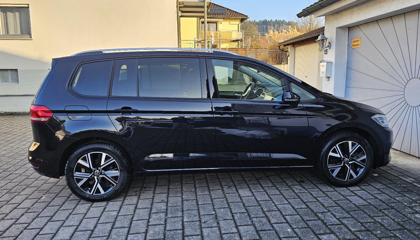 Volkswagen Touran 1.5 TSI Comfortline