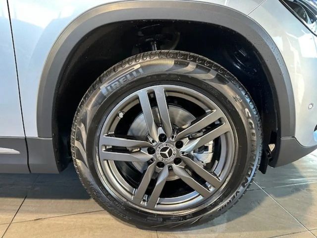 Mercedes-Benz GLA 200 Progressive