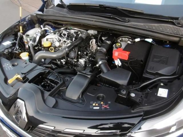 Renault Captur Intens TCe 140