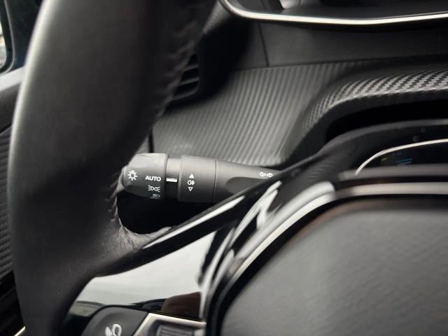 Peugeot 208 Allure Pack PureTech