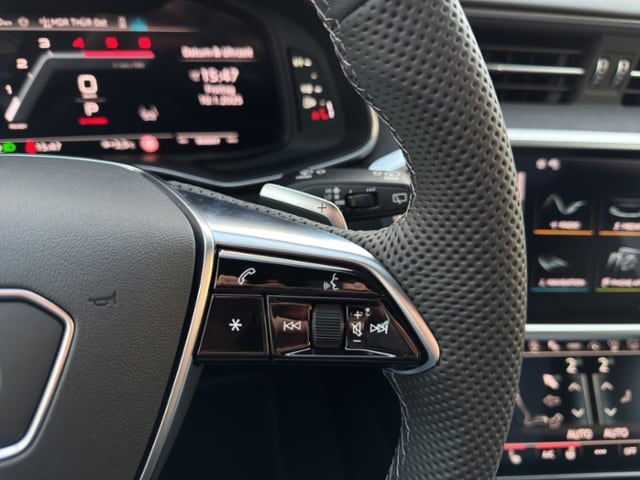 Audi S6 Avant Quattro