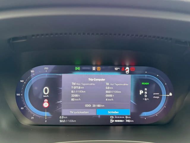 Volvo V90 AWD Dark Plus T6