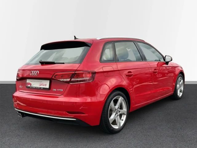 Audi A3 35 TFSI S-Tronic Sedan Sport Sportback