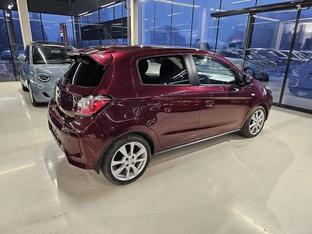 Mitsubishi Space Star Invite MIVEC Star