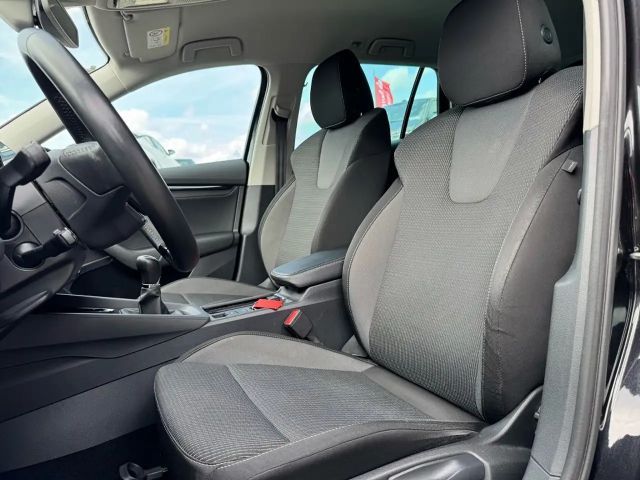 Skoda Octavia ACT Ambition Combi