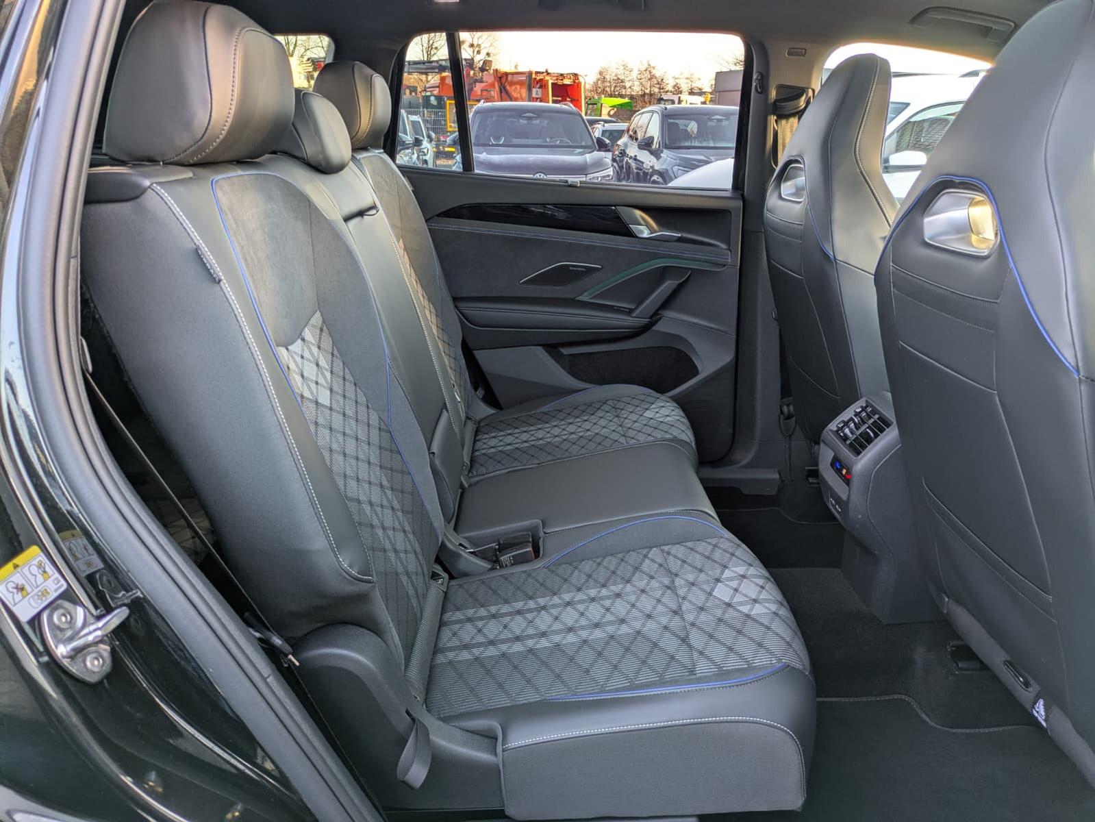 Volkswagen Tayron 2.0 TDI R-Line