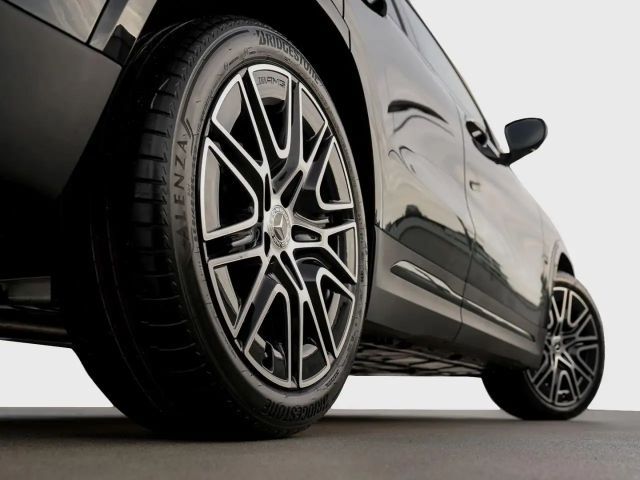 Mercedes-Benz GLA 220 4MATIC AMG Line GLA 220 d