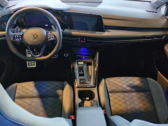 Volkswagen Golf 2.0 TSI 4Motion DSG Golf VIII