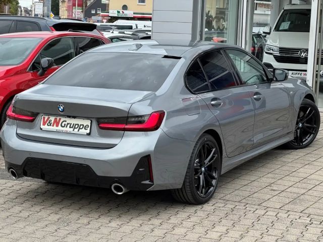 BMW 320 320d M-Sport Sedan xDrive