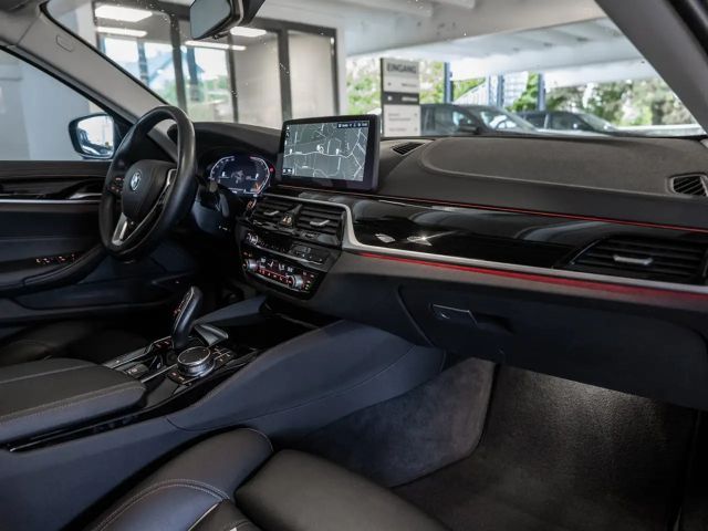 BMW 530 530i Luxury Line Touring