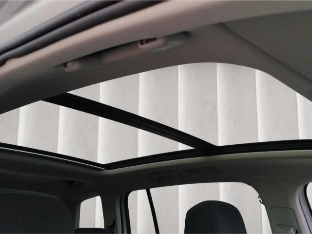 Volkswagen Touran DSG Highline