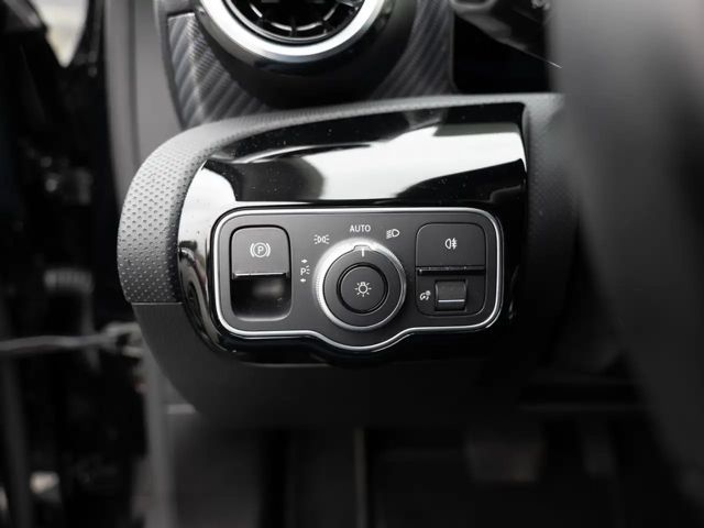 Mercedes-Benz A 180 Progressive