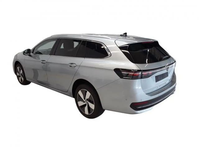 Volkswagen Passat 1.5 eTSI Business DSG Variant