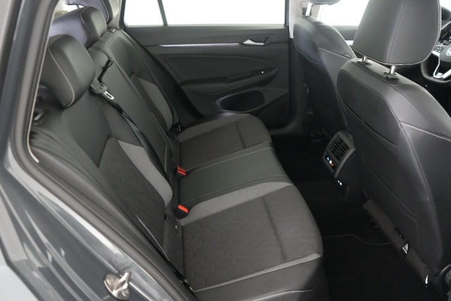 Volkswagen Golf 2.0 TDI DSG Golf VIII Variant