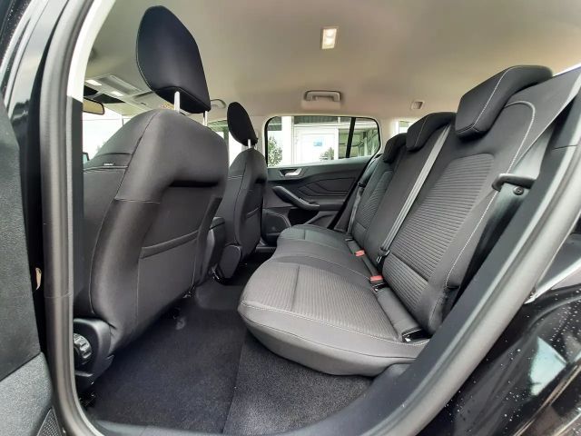 Ford Focus EcoBoost Titanium