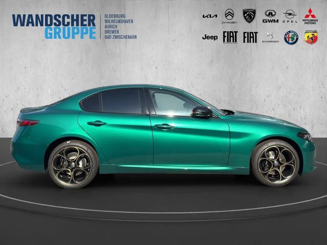 Alfa Romeo Giulia Q4 Turbo